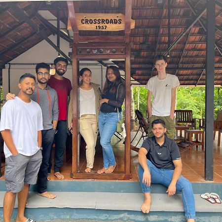 Crossroads Hostel 1957 Kalpetta Luaran gambar