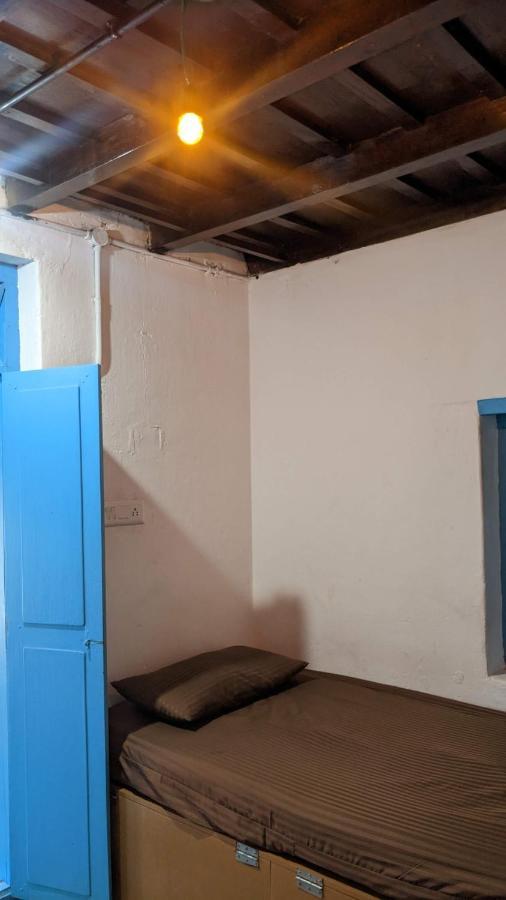 Crossroads Hostel 1957 Kalpetta Luaran gambar