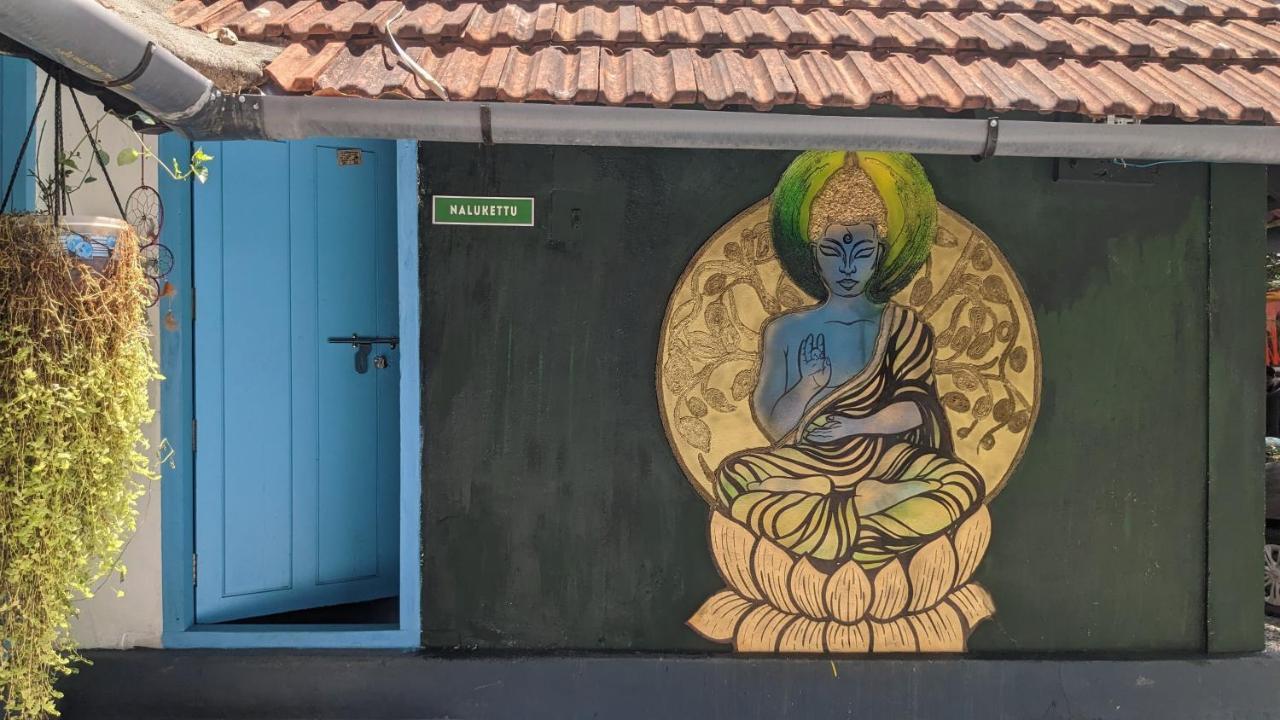 Crossroads Hostel 1957 Kalpetta Luaran gambar