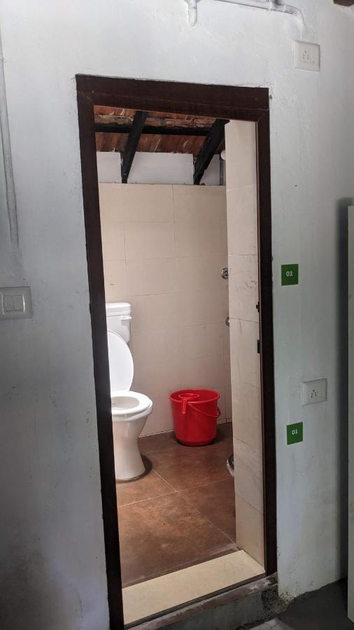 Crossroads Hostel 1957 Kalpetta Luaran gambar